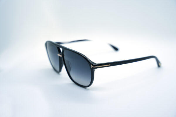 TOM FORD BRUCE TF1026 ECO 01B T62