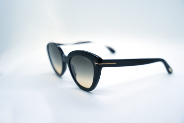 TOM FORD IZZI TF 845 01B 53/21